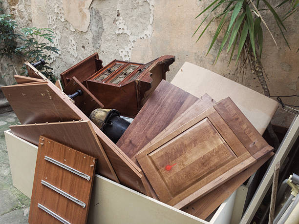 Best Construction Debris Removal  in Warsaw, IN